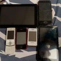 تعدادی گوشی خراب