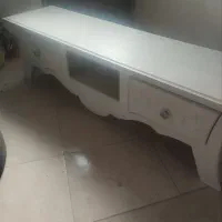 میز تمیز و سالم حالت اسپرتی بی خط و خش