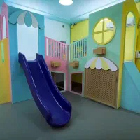 مادریار مهد و پیش دبستانی