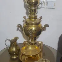 سماور برنجی|کلکسیون اشیاء عتیقه|چهارباغ, |دیوار