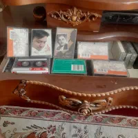 تعدادی نوار کاست قدیمی در حد نو