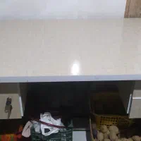 میز مغازه تمیز