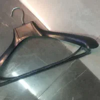 چوب لباسی کت شلوار تعداد۵۰ عدد هر عدد هم ۱۰هزار