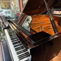 پیانو گرند یاماها c1
