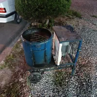 پوست کندن گردو