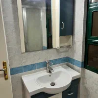 کابین روشویی با آینه و باکس