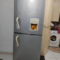 یخچال فریزر دو درب پیشوا هستیم