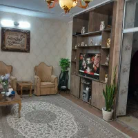 فروش  یک منزل مسکونی ۹۰ متری حیاط دار|فروش خانه و ویلا|اصفهان, همت‌آباد|دیوار