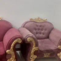 مبل ۷نفره تمیز و سالم و میز بزرگ