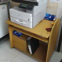 میز کامپیوتر