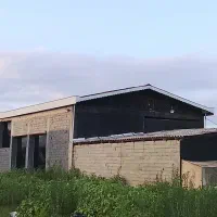 اجاره سوله به مساحت۲۳۰متر +محوطه۲۲۰متر