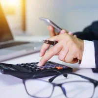 خدمات مالیاتی، بانکی، بیمه ای، مالی و حسابداری