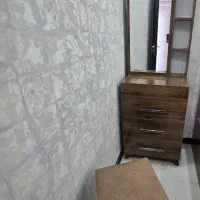 میز ارایش با صندلی  و جاکفشی وتختخواب