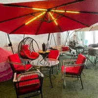 میز و صندلی۳۹۵ تاب باغی۷۴ سایبان نیلین