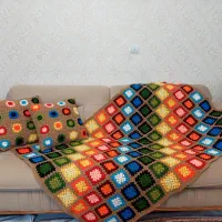 بافت انواع رو تختی ، شال مبل ، رو میزی ، کوسن