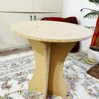 تعدادی وسیله میزخاطره و آباژور و گل و گلدان|مبلمان خانگی و میز عسلی|رفسنجان, |دیوار