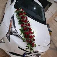 ماشین عروس و دسته گل عروس