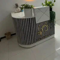 استخدام منشی مطب و اپراتور لیزر