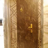سازنده مصنوعات چوبی