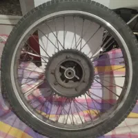 طوقه و لاستیک موتور