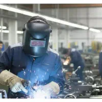 نیروی فنی مسلط به جوشکاری در چرمشهر ورامین