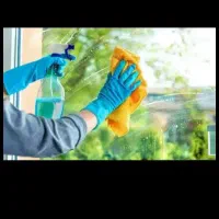 دنبال نیروی کار برای نظافت منزل