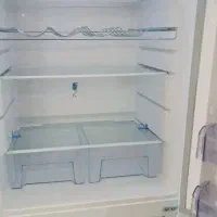 یخچال فریزر در حد نو