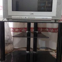 یک عدد جاکفشی و تلوزیون و زیر تلوزیون|جاکفشی، کمد، دراور|دره شهر, |دیوار