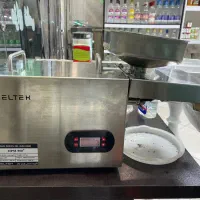دستگاه روغن گیری با پرس سرد