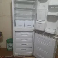 یخچال تمیز کم کار