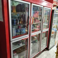یخچال6 در فروشگاهی