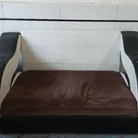 دوتا صندلی ۲۰۰تومن