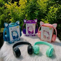 هدفون گربه ای چراغدار نو وآکبند