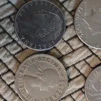 سکه های خارجی ارزش دار و کمیاب|کلکسیون سکه، تمبر، اسکناس|شیراز, گلدشت معالیآباد|دیوار