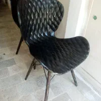 2عدد صندلی درحد نو