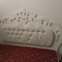تخت دونفره چوب با پاتخت و تشک طبی