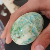 سنگ زینتی و مشکوک