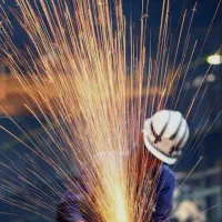 جوشکاری آبگرمکن در محل شما با کمترین قیمت