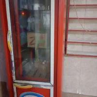 یخچال ویترینی