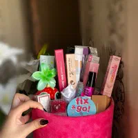 تخفیف ویژه پک کادویی ارایشی به مناسبت روز دختر