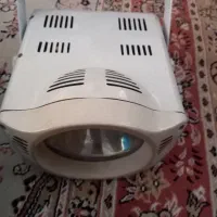 فروش یک عدد پرژکتور  و ۲ ال ای دی به همراه ترانس