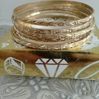 النگو بدل|بدلیجات|نجف‌آباد, حومه نجف آباد|دیوار