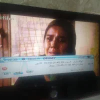 تلوزیون ۳۲اینچ فقط۴۵۰۰|تلویزیون و پروژکتور|قم, چهل اختران|دیوار