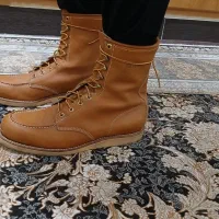 یک‌جفت‌پوتین‌چرم‌به‌سایز۴۵‌....