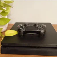پلی استیشن ۴ اسلیم کپی خور