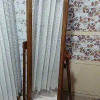 آیینه ایستاده