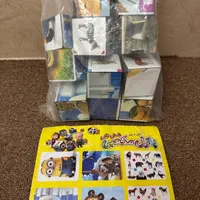 تعدادی اسباب بازی و پازل و عروسک|اسباب‌بازی بچه|قم, انسجام|دیوار