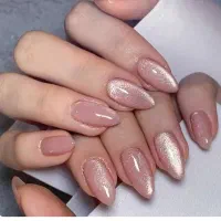 خدمات ناخون مانیکور و پدیکور در سالن زیبایی|خدمات آرایشگری و زیبایی|شیراز, هفت تنان|دیوار