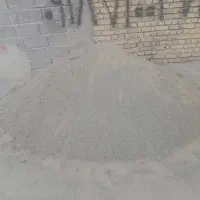 ماسه زردسیاه قاطی نزدیک ۲تن با۴تاسیمان|عمده‌فروشی|همدان, |دیوار