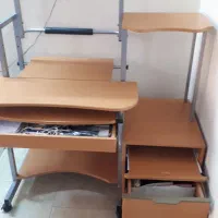 میز کامپیوتر